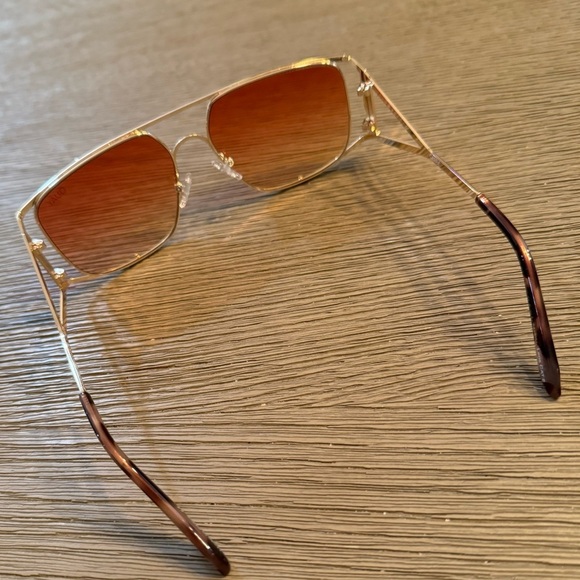 Quay Baddie Behavior Sunglasses. main image 11